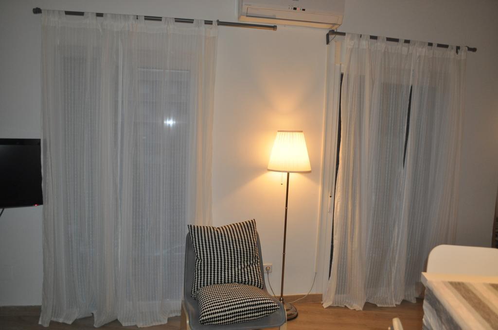 Ronda De Segovia Apartamento Madri Exterior foto