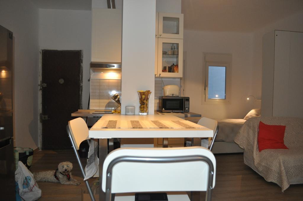 Ronda De Segovia Apartamento Madri Exterior foto